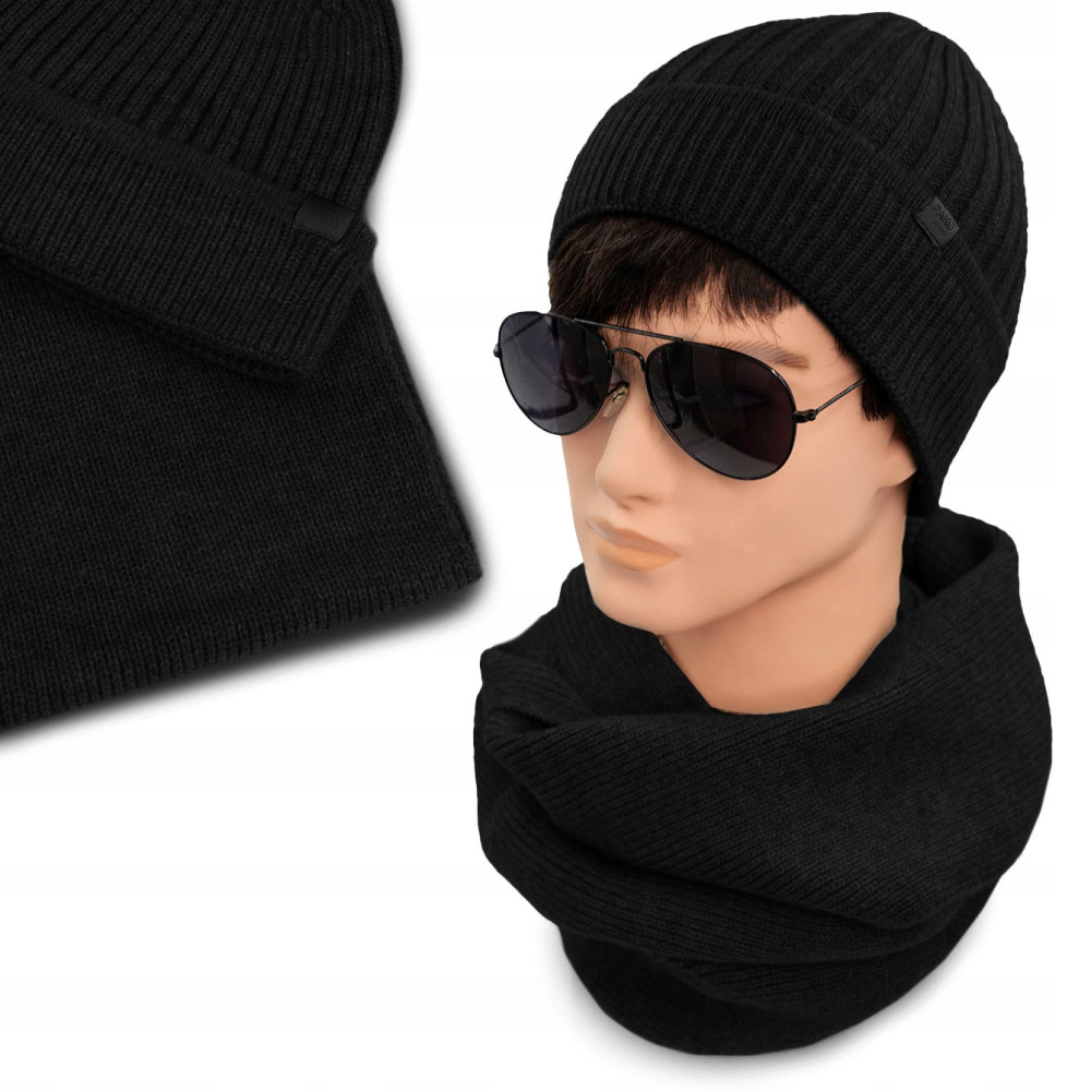 KOMPLET Czapka i Komin ZIMOWY na Mrozy Męski Z.95 CZARNY - Pakojeans.pl KOMPLET Czapka i Komin ZIMOWY na Mrozy Męski Z.95 CZARNY - Pakojeans.pl