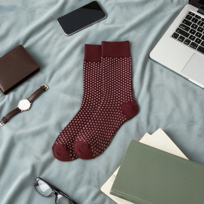 Wysokie Skarpetki Męskie Bawełniane Elastyczne BORDOWE z Wzorem One Size - Pakojeans.pl