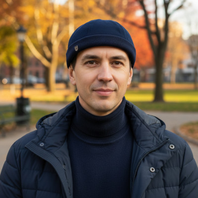 Czapka DOKERKA krótka leonka bez daszka GRANATOWA - Pakojeans.pl