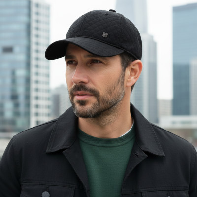 Czapka Zimowa z Daszkiem i Nausznikami Ocieplana Pikowana Czarna Pako Jeans - Pakojeans.pl