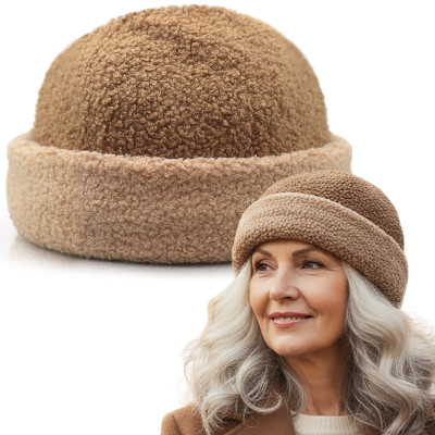 Czapka damska na zimę baranek na podszewce CAMEL - Pako Jeans