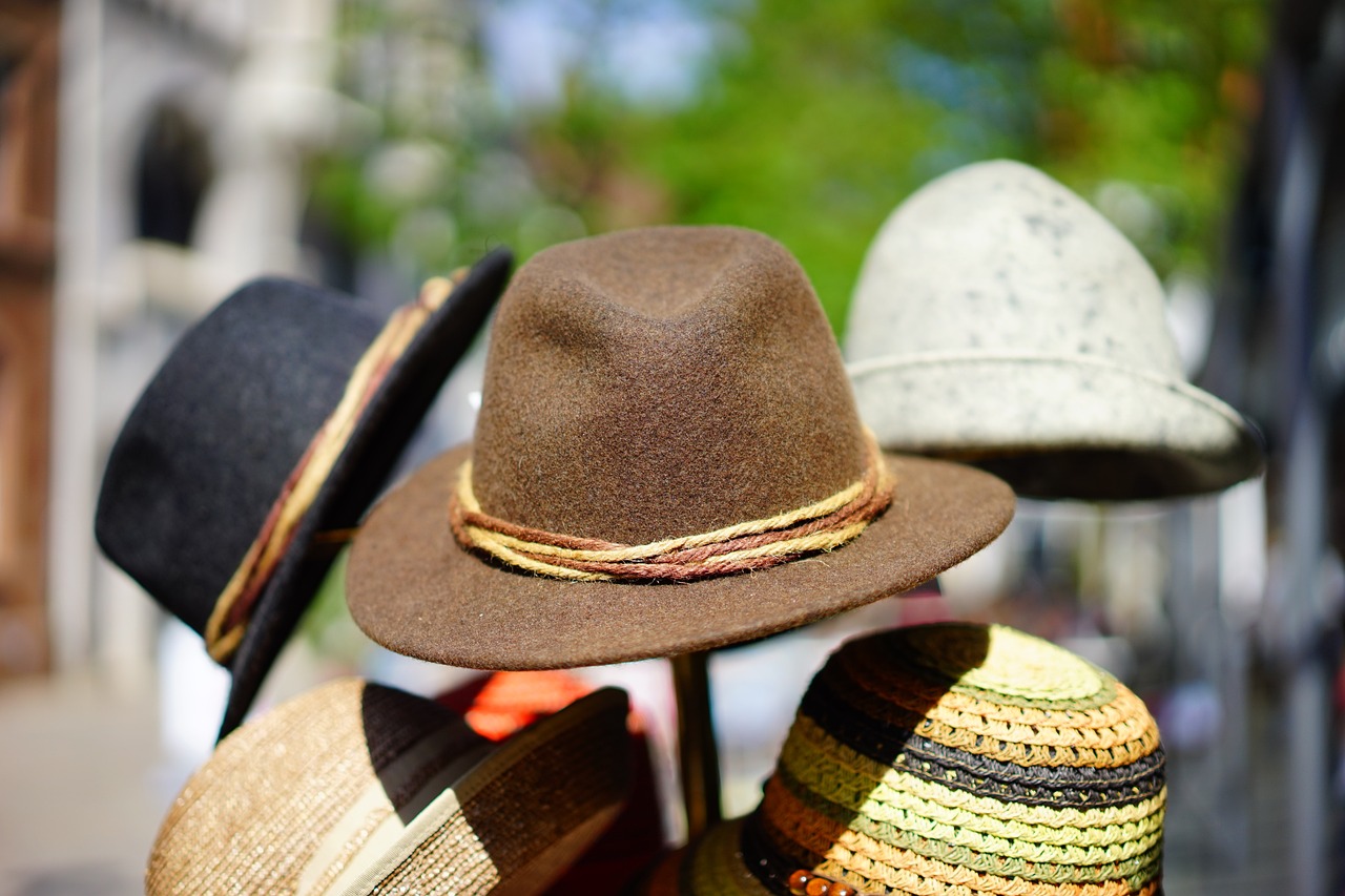 Jaki kapelusz męski na lato wybrać?